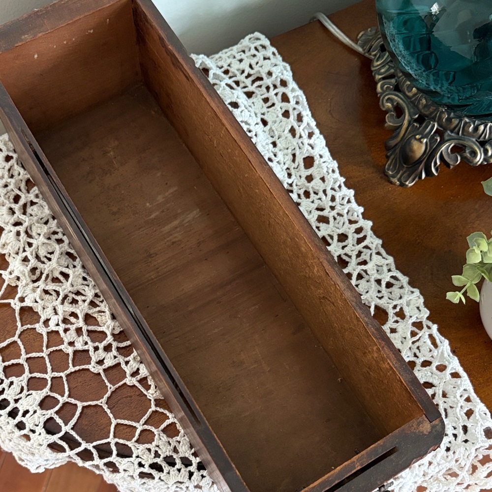 Vintage Wooden Planter Box from Treadle Sewing Machine Drawer circa 1904 - Picture 5 of 7